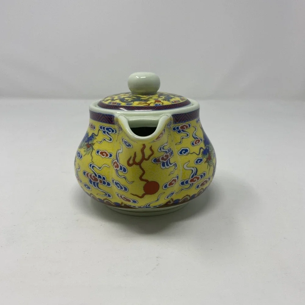 Vtg Yellow Dragons Oriental Teapot w Large Inside Wire Strainer‎